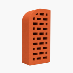 Cărămidă Klinker Roșie, colț rotunjit pentru fațade, garduri și grătare – 250 × 120 × 65 mm